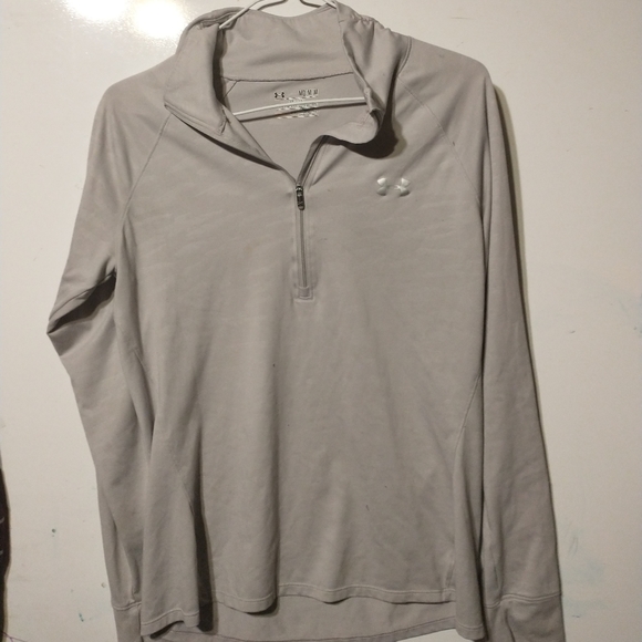 Under Armour long sleeve shirt - Picture 1 of 1